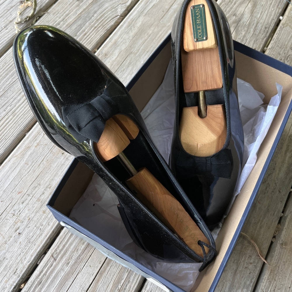 PEAL & Co Ltd. for Brooks Brothers New Patent Leather Formal Pumps. Size  12D